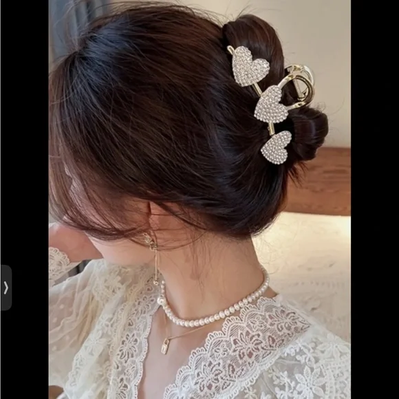 Elegant Gold Heart Hair Clip 2 Golden Hair Clip Heart 1 Rhinestone Hair Clip - Picture 8 of 9